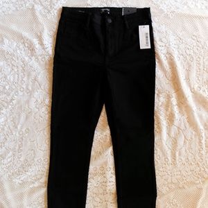 BNWT Debbie Denim skinny fit jeans 99% cotton